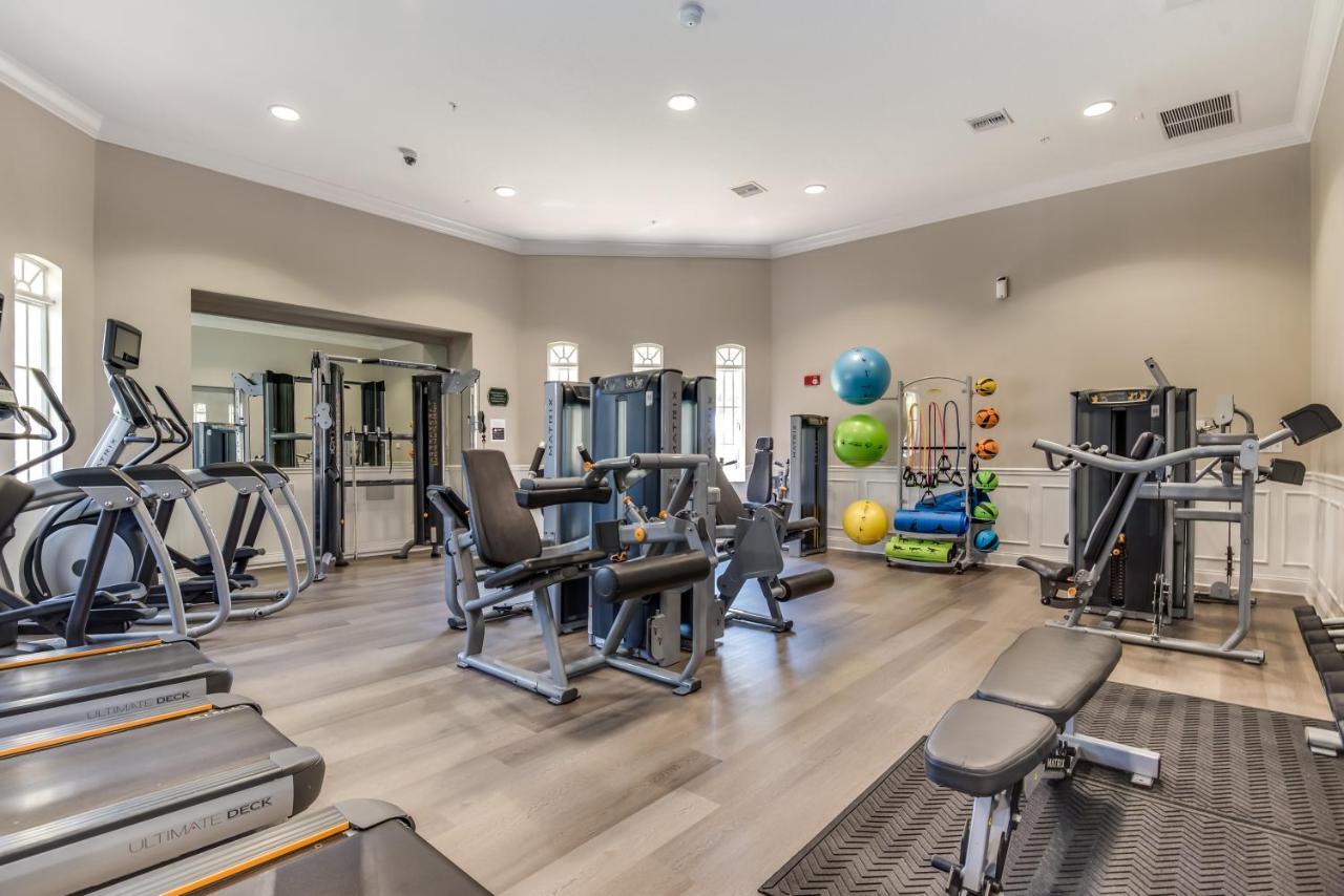 Stunning Top-floor Condo, Next To Clubhouse Orlando