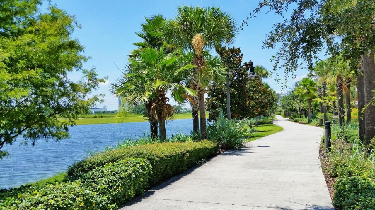 Stunning Top-floor Condo, Next To Clubhouse Orlando